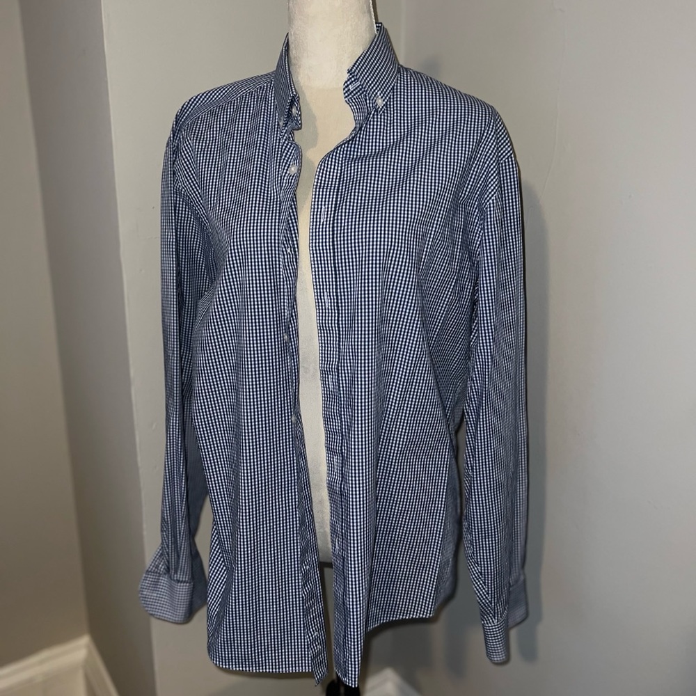 Long sleeve button down with no logo